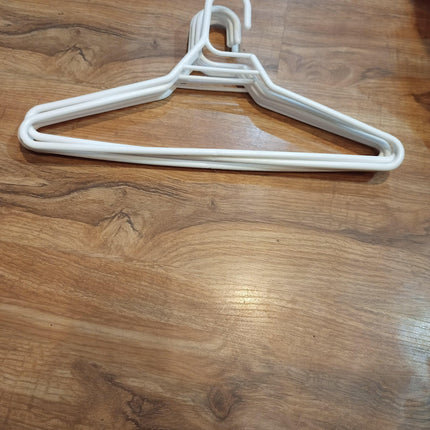 High Quality Durable Plastic Adult hangers for clothing - THELOOTSALE