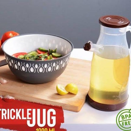 Maxware 1000ml Capacity Transparent Trickle Oil Jug - THELOOTSALE