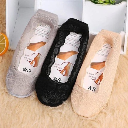 Women's Soft Floral Lace Design Soft Ankle Silk Cotton Loafer Socks - THELOOTSALE
